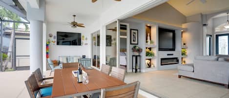 House (3 Bedrooms) | Front of property