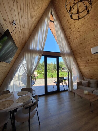 chalet martvili