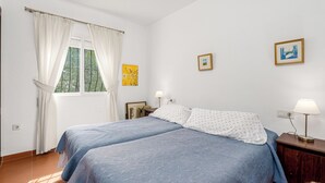 Room - Preciados by Interhome (Altea)