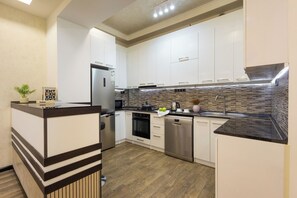 Apartemen Deluks | Dapur pribadi