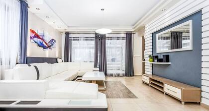 Beautiful private villa for 12 people with WIFI, private pool, TV, terrace and pets allowed