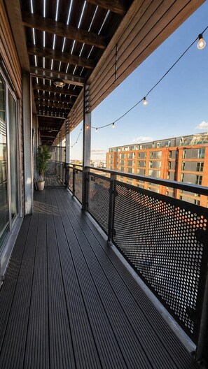 Property grounds - Modern City Centre Apt With Balcony & Free Parking (Birmingham)