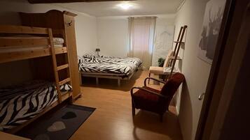 5 Schlafzimmer, Bettwäsche