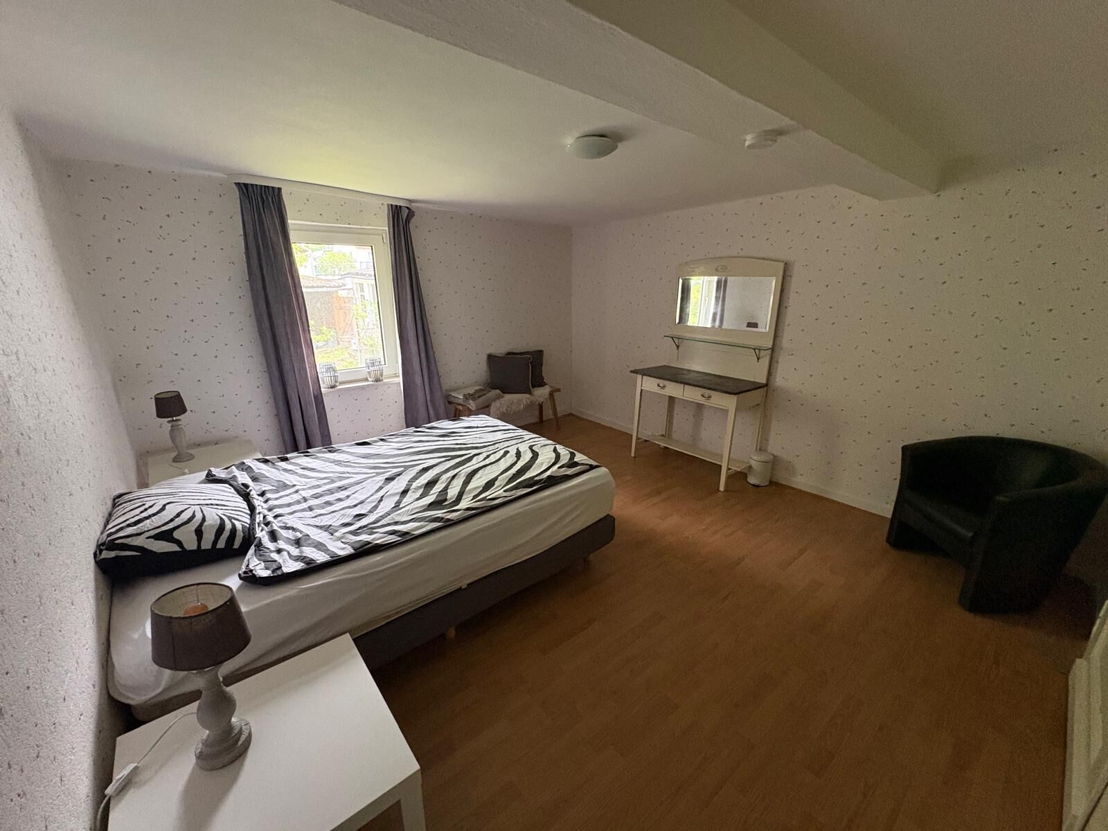 5 chambres, draps fournis