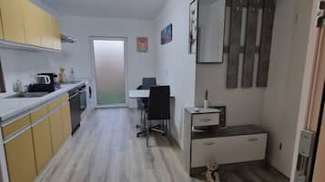 KylskÄp, ugn, spishÀll och diskmaskin