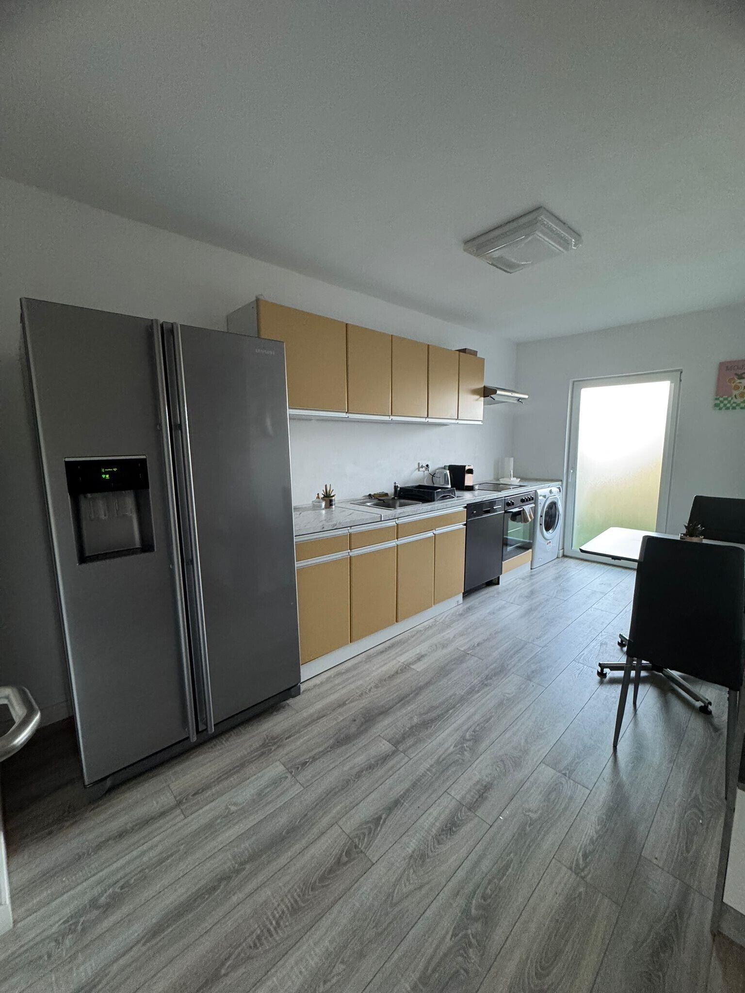 Kühlschrank, Ofen, Herdplatte, Geschirrspüler