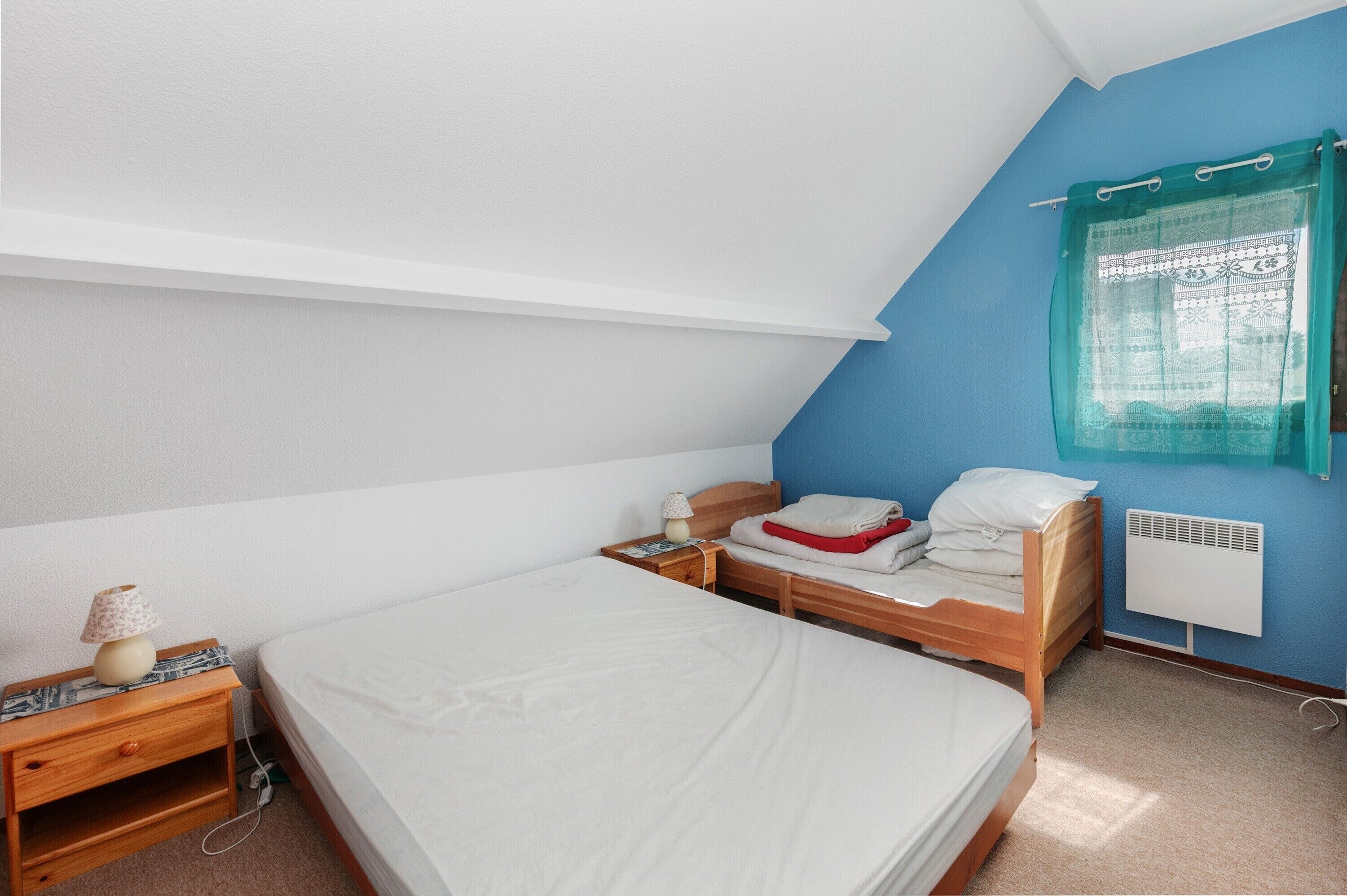 Iron/ironing board