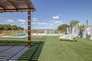 Pool - Apartment 'El Encanto' with Mountain View, Private Pool and Wi-Fi (Villarrasa)