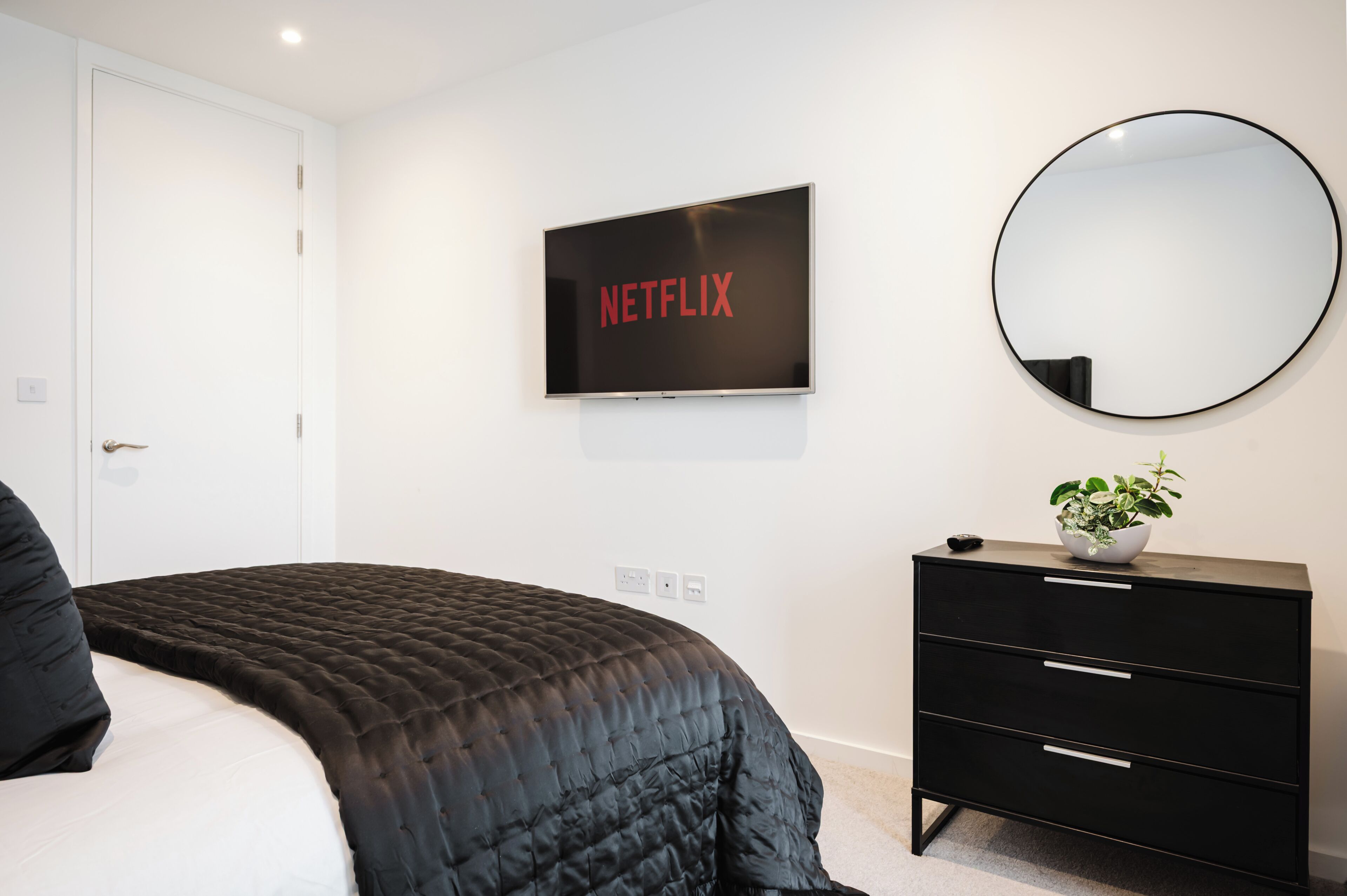 1 bedroom, Internet, bed sheets