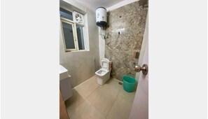 Slippers - Leluxe Boutique Hotel (Gurugram)