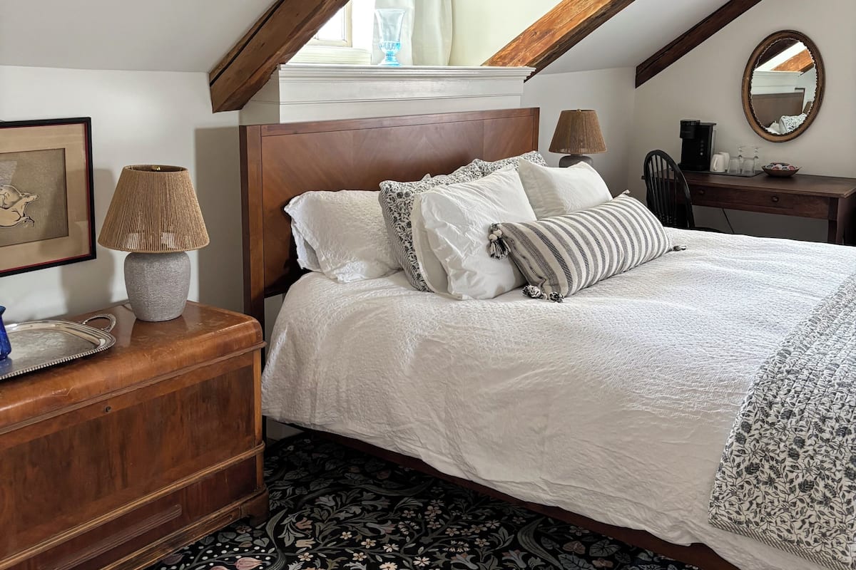 Suite superior | Cortinas blackout, tabla de planchar con plancha y wifi gratis
