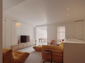 TV - Notting Hill 2BR/2BA + Private Garden Retreat (London)