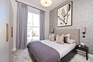 Iron/ironing board, WiFi, bed sheets - Notting Hill | Beautiful Design | High Ceilings | (London)
