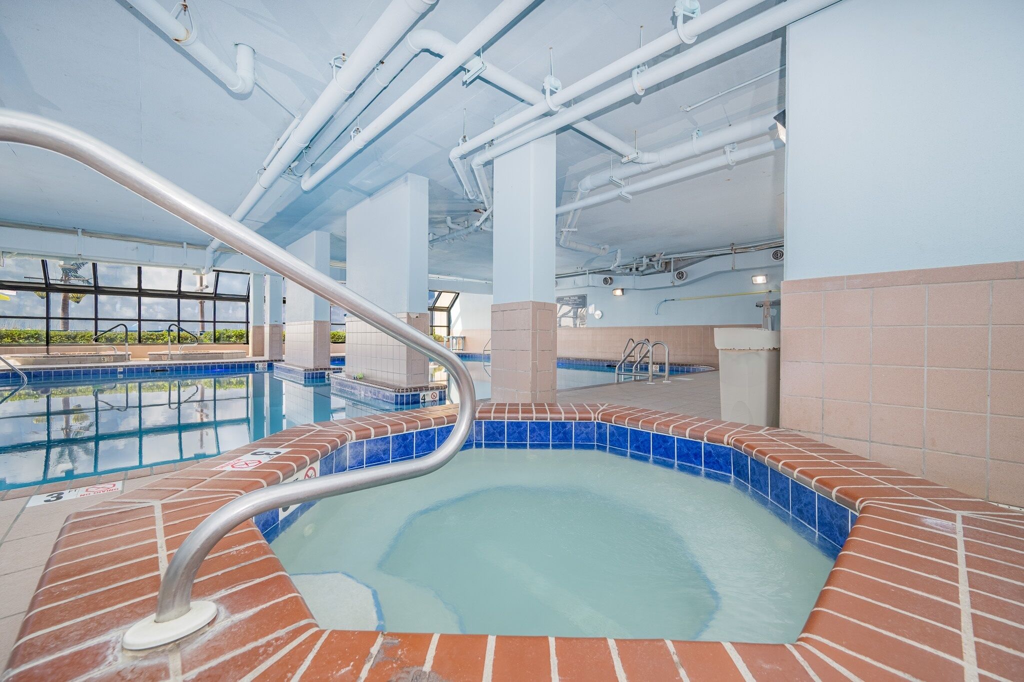 Kondominium, 2 kamar tidur | Kolam renang | Kolam renang indoor dan kolam renang outdoor