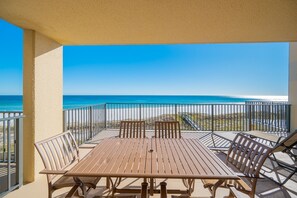 Condo, 2 habitaciones | Restaurante al aire libre