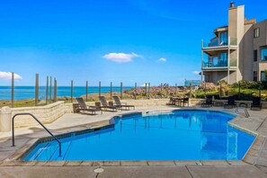 Condo, 2 habitaciones | Alberca