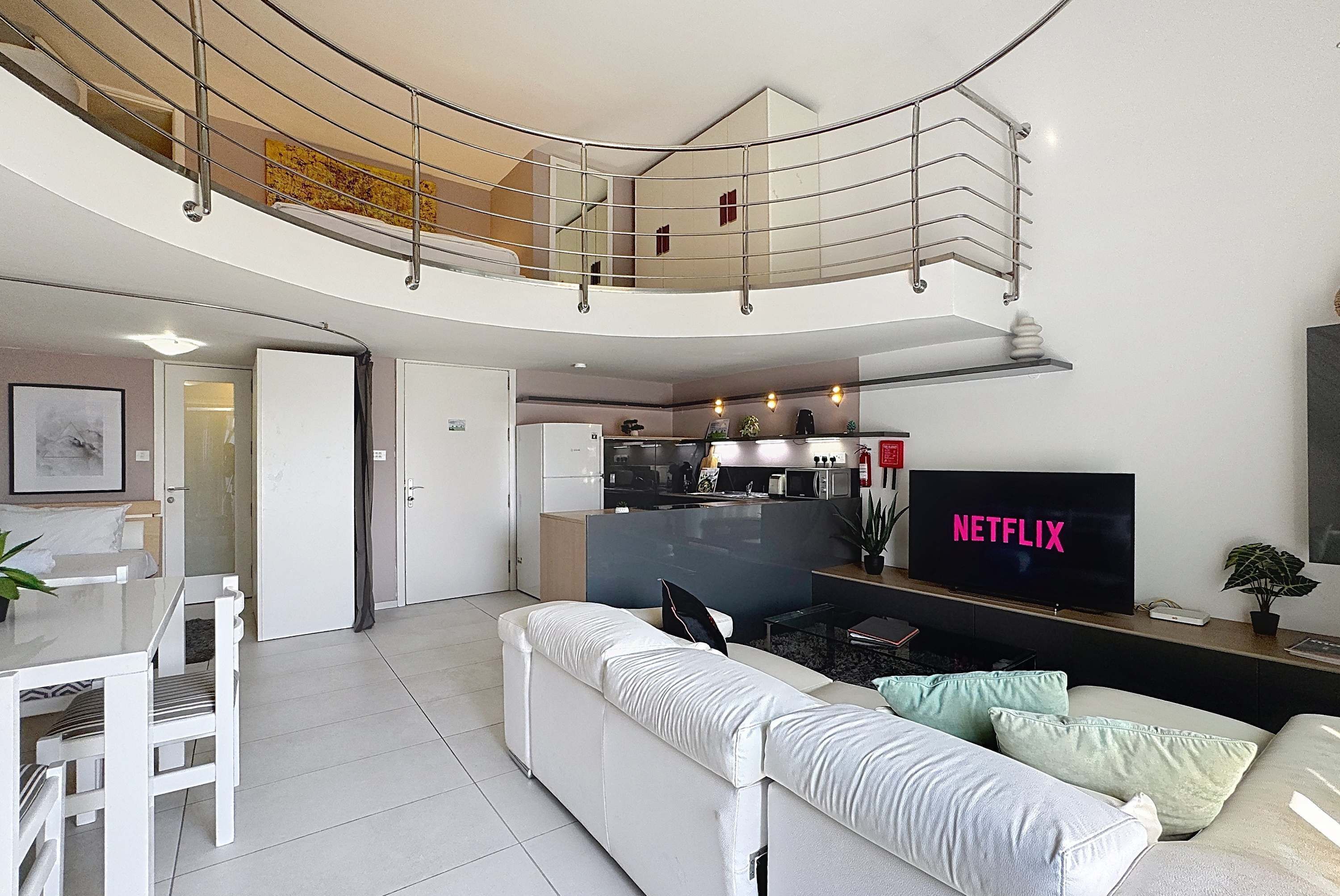 TV, offices