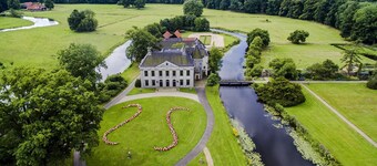 Serene Countryside Room Minutes from Galleries and Cafes - Near Huis Singraven