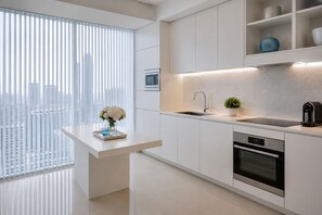 Superior-Zimmer | Eigene Küche | Kühlschrank, Mikrowelle, Ofen, Herdplatte