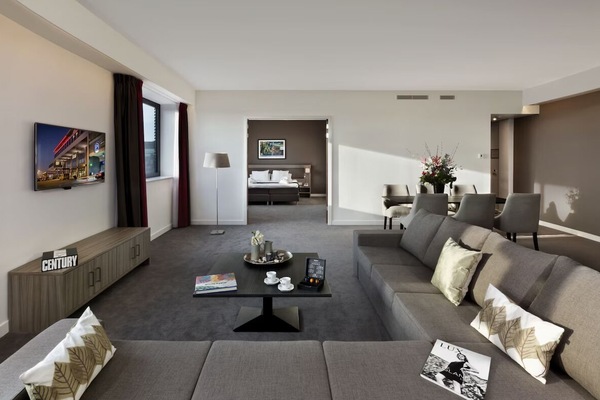 Comfortable Unit with King size bed