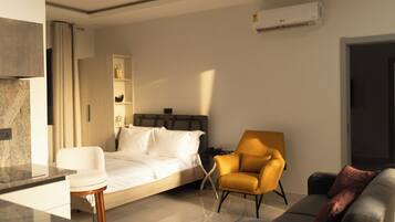 Studio | In-room safe, desk, soundproofing, free WiFi