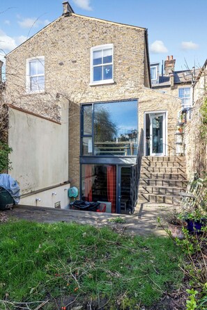 Exterior - Family House London - 4 bedrooms, sleeps 8/9, garden, near Notting Hill (London)