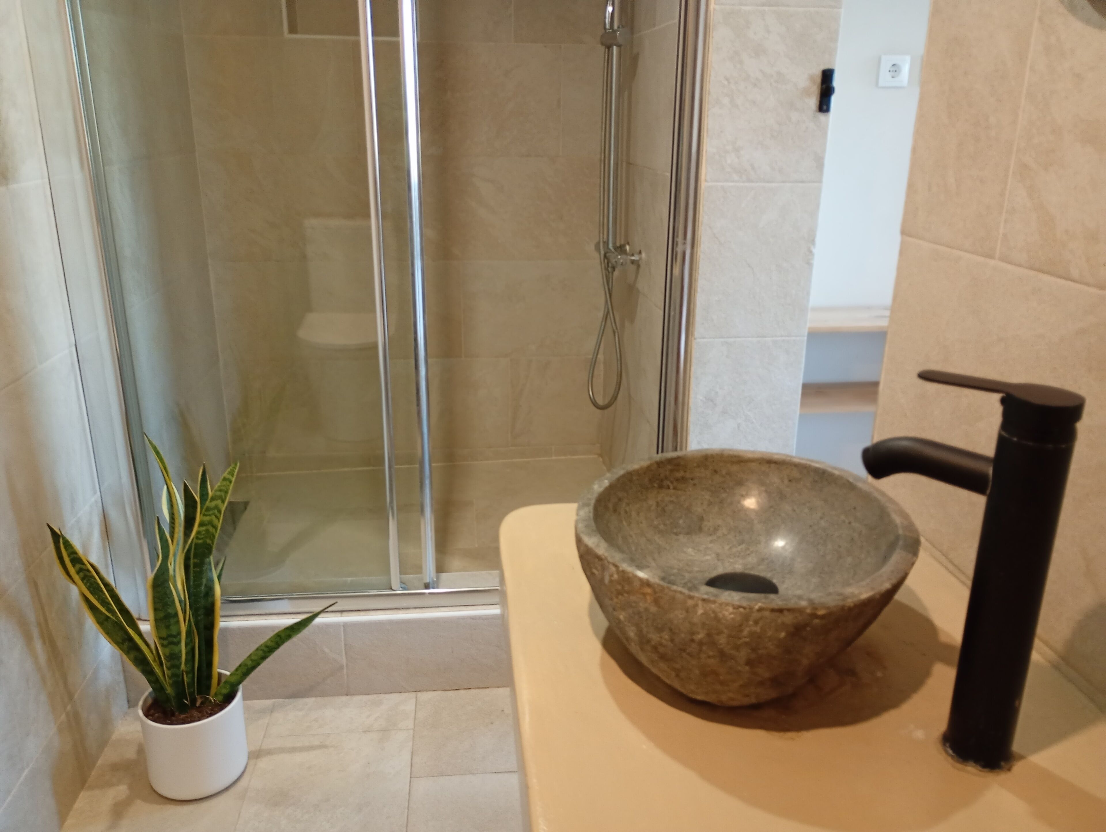 Deluxe Studio, Ocean View | Bathroom | Hair dryer, towels, soap, toilet paper