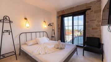 Standard Double Room, Balcony | Free WiFi
