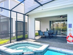 Outdoor dining - Exquisite 7 beds Pool Home minutes from Disney World! (Davenport)