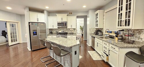 Spacious 4-bedroom house in Woodmore, Bowie