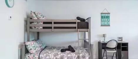 1 habitación, wifi y ropa de cama
