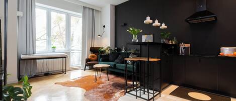 Comfort Apartment, Balcony, Courtyard View