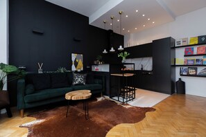 Appartement Confort, balcon, vue cour intérieure