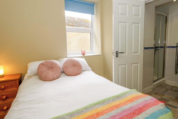 1 bedroom, WiFi (free), individually decorated, individually furnished