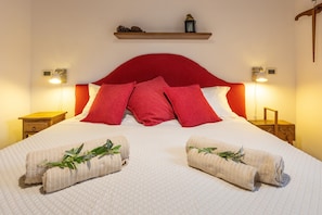 WiFi, bed sheets