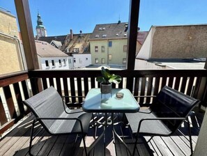Outdoor dining - Vrbo Property (Döbeln)