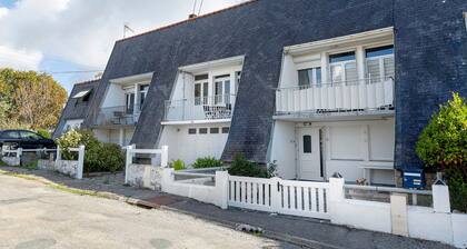 Apartment 50 m from the Beach