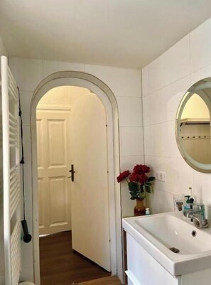 Bathroom - Vrbo Property (Oschatz)