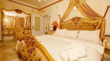 Superior Suite, Garden View | Free WiFi