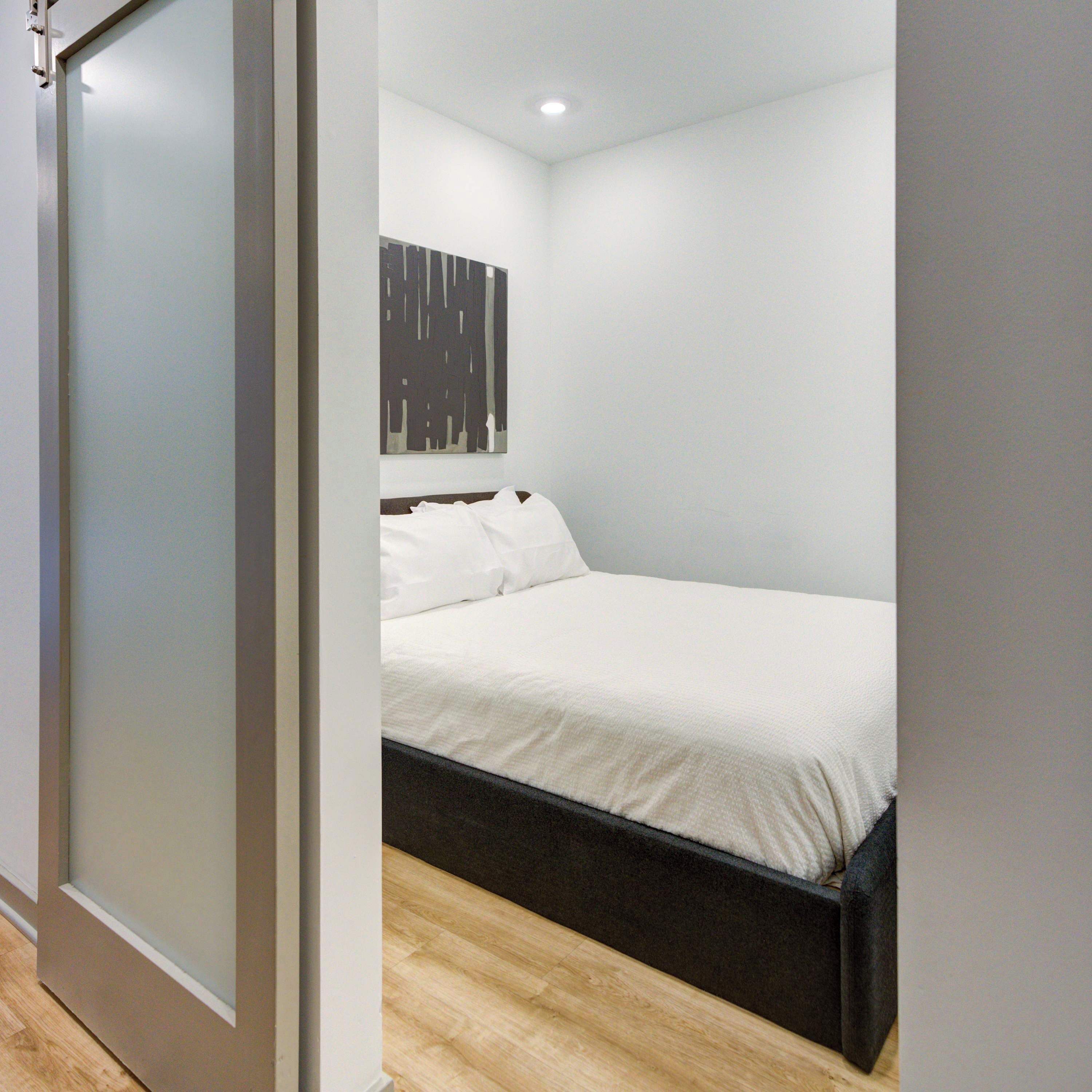 Comfort Apartment, City View