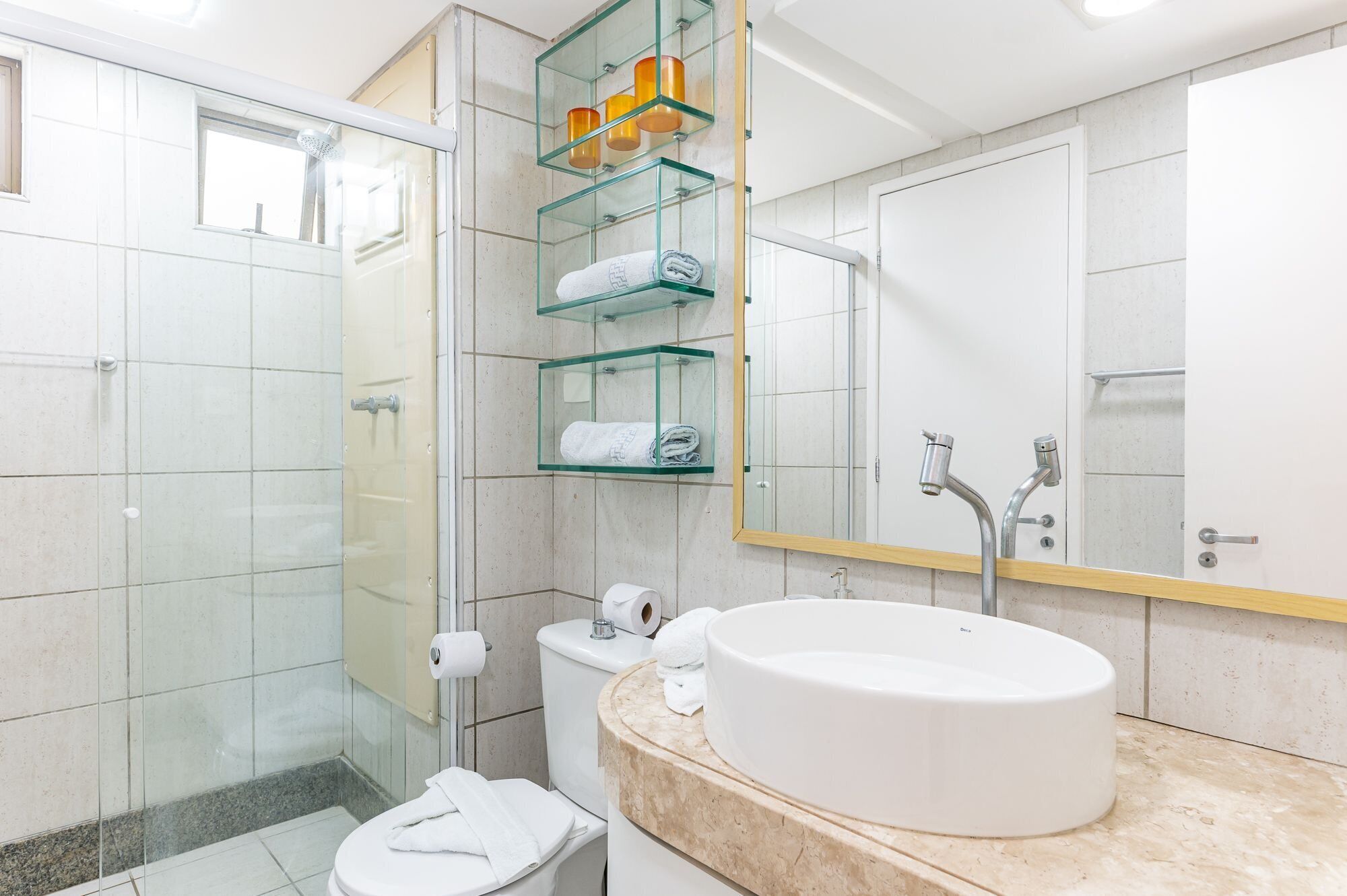 Familienbungalow | Badezimmer | Dusche, Whirlpool