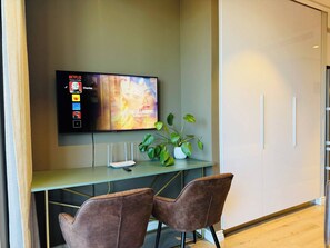 Apartment, 1 Bedroom, Accessible, Balcony | Room amenity - Cape Town Studio 16 on Bree (Cape Town)