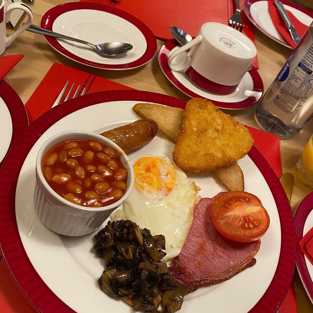Daily English breakfast for a fee