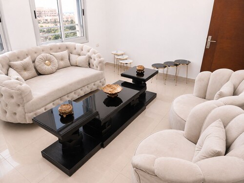 Spacious 3BR | Cool in Summer, Warm in Winter | AC Throughout | Cozy Family Stay