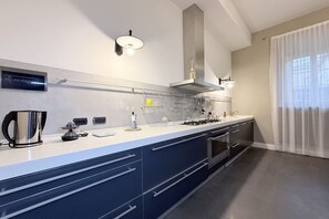 Fridge, dishwasher - SE248 - Senigallia, three-room apartment in an elegant period building (Senigallia)