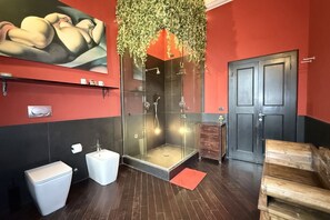 Bidet, towels - SE248 - Senigallia, three-room apartment in an elegant period building (Senigallia)