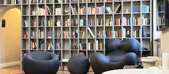 SE248 - Senigallia, three-room apartment in an elegant period building