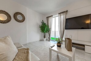 TV - Sea and viewpoint view N6 (Puerto de la Cruz)
