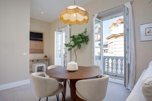 Dining - Bright apartment in Granada center. San Anton 301 (Granada)