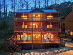Exterior - Mountain Views, Indoor Pool, Game Room, By Parkway, Six Bedroom Home Including Four King Suites, Hot Tub, Minutes to Dollywood, Gatlinburg & Great Smoky Mountains National Park, 24 Hr Hospitality (Pigeon Forge)